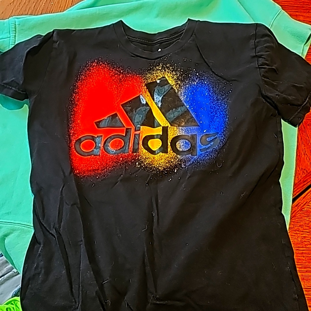 Boys 14/16 adidas shirt